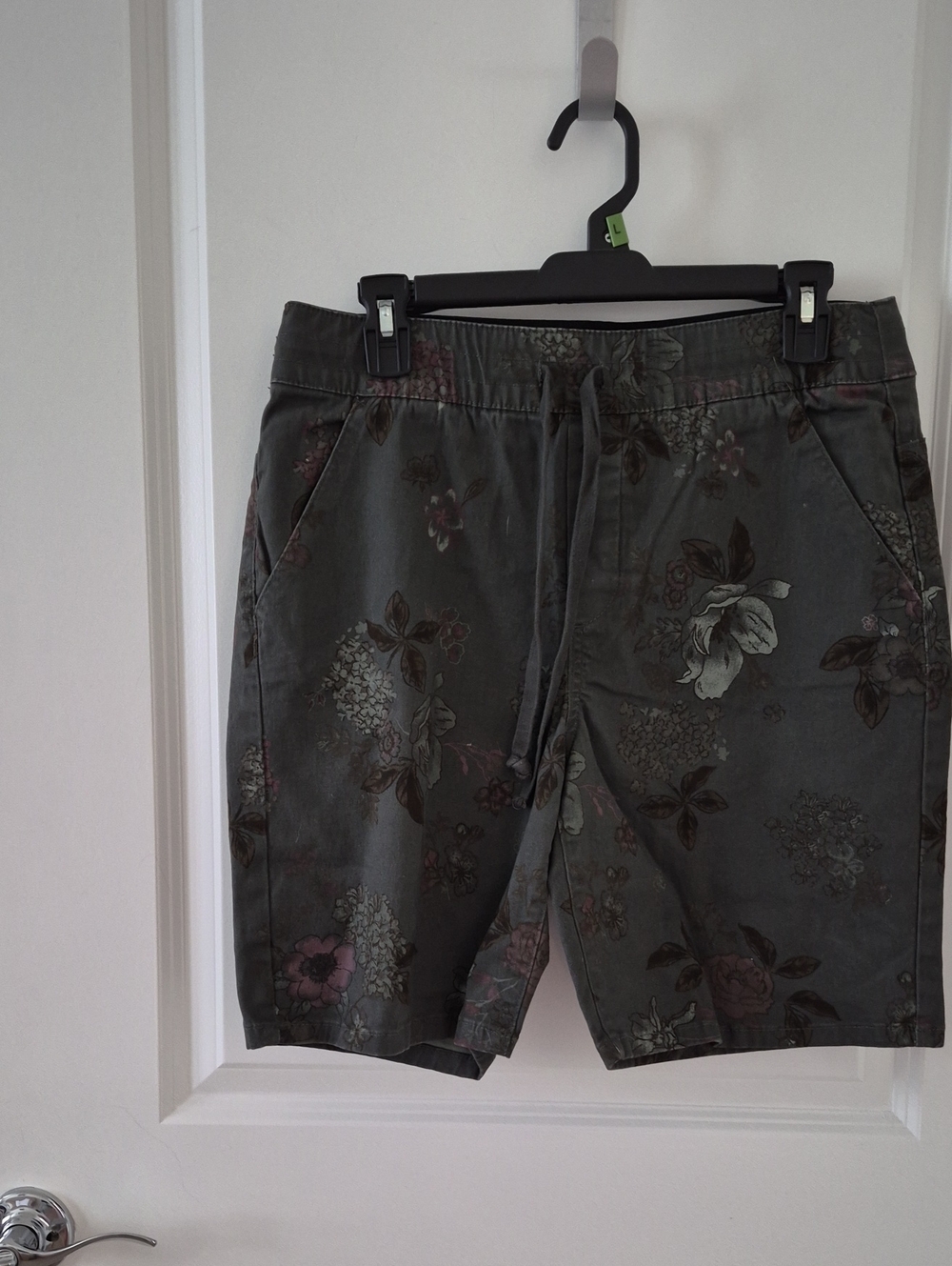 Democracy Olive Green Floral Shorts